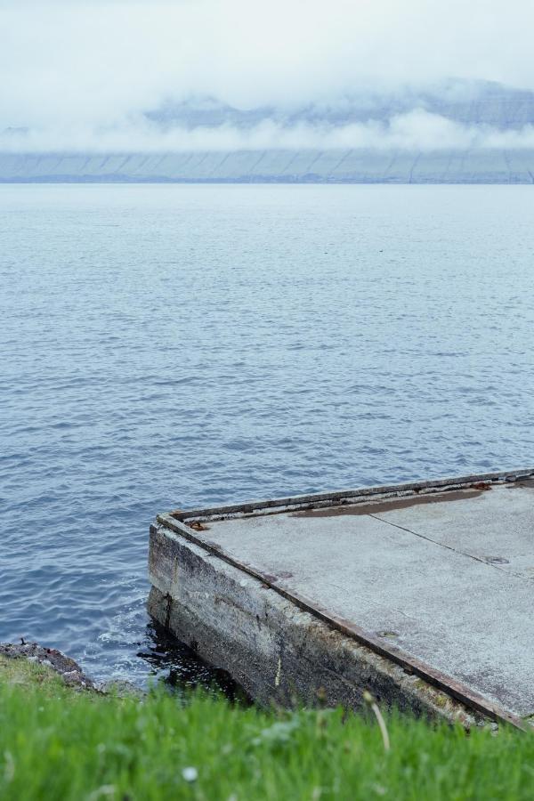 Authentic Faroese House / Unique Location / Nature Hellurnar Buitenkant foto